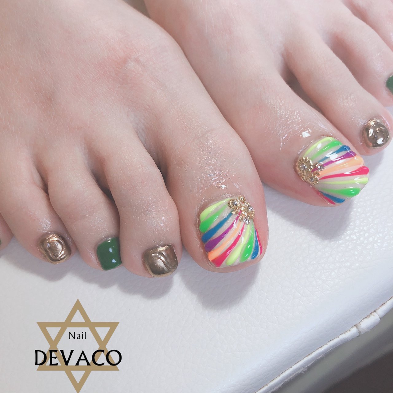 春 オールシーズン フット グラデーション フラワー 999naildevacoのネイルデザイン No ネイルブック