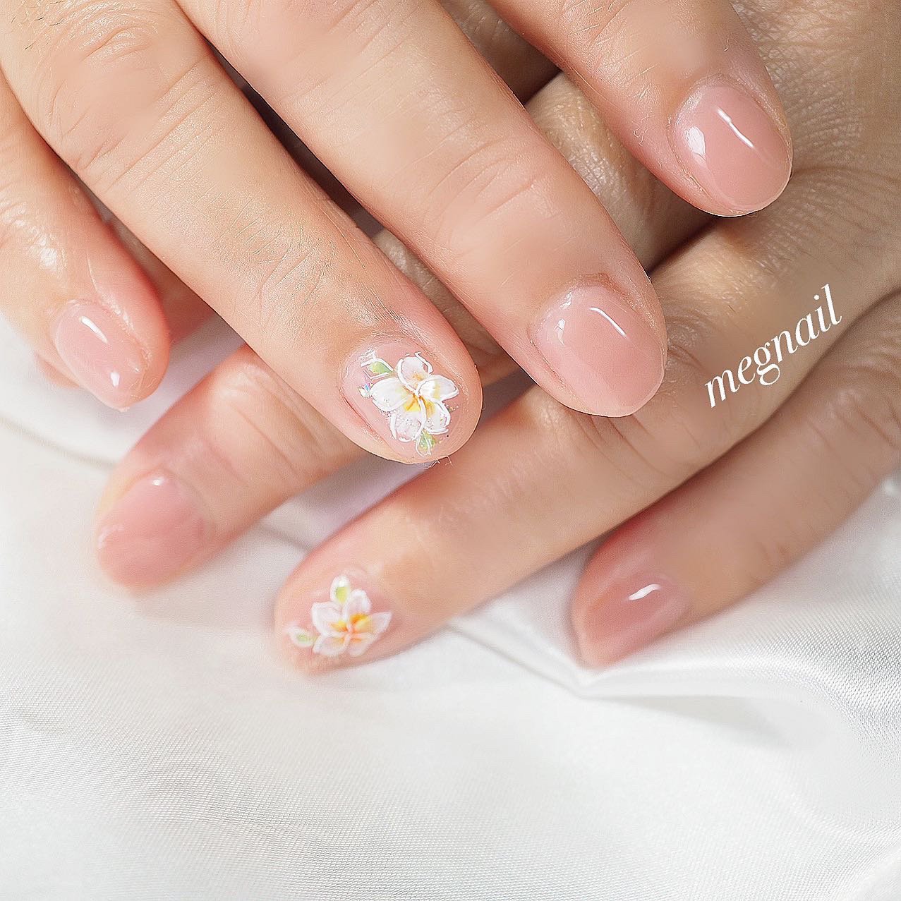 春 旅行 オフィス ブライダル ハンド Megnailのネイルデザイン No ネイルブック