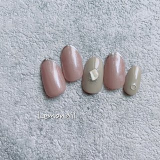 23年 新着順 ベージュ ヌーディー 大理石ストーンのネイルデザイン ネイルブック