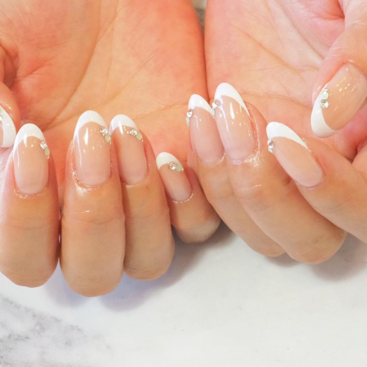 春 夏 オールシーズン ハンド フレンチ Nailsalon Heavensのネイルデザイン No ネイルブック