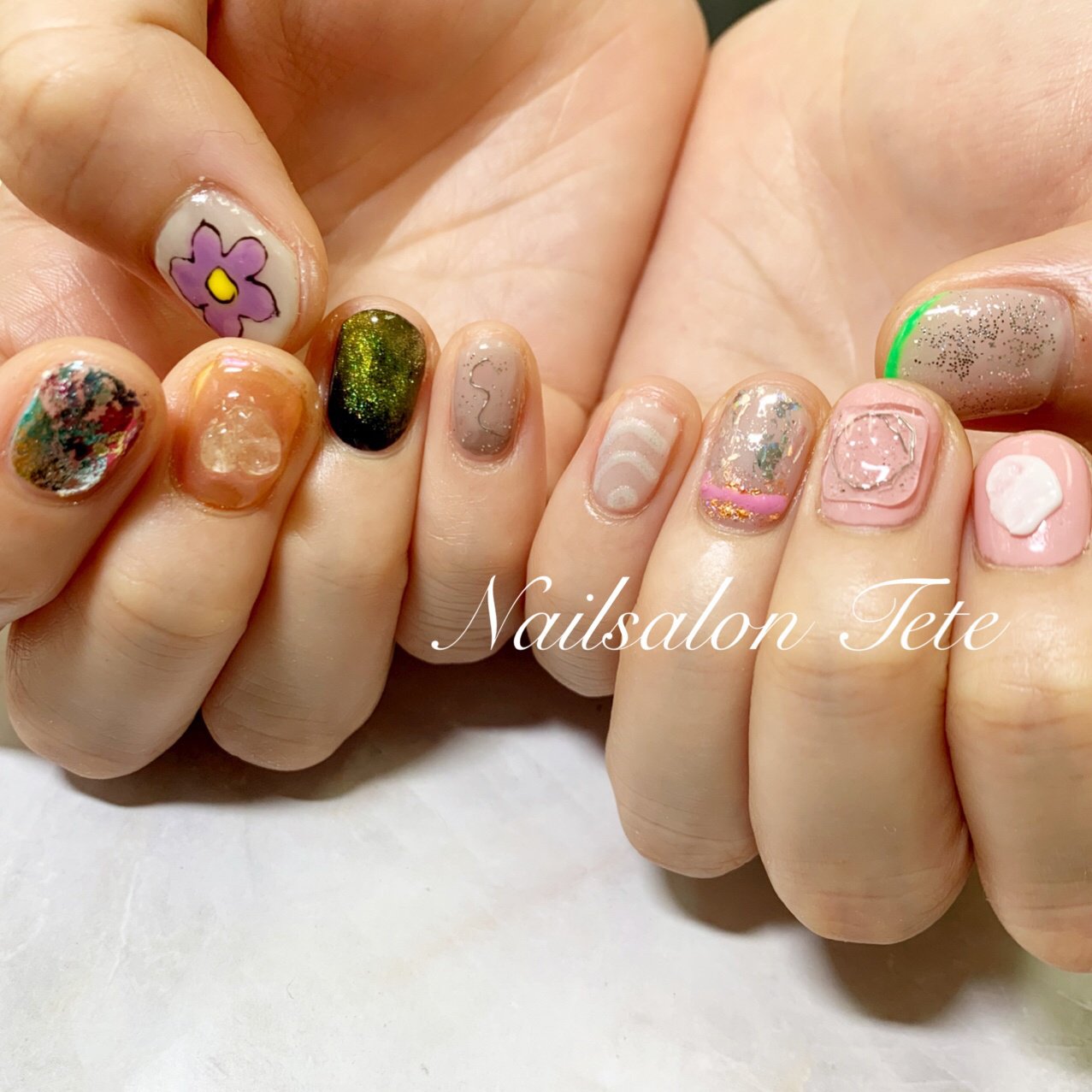 オールシーズン リゾート パーティー ハンド ホログラム Nailtete 本店のネイルデザイン No ネイルブック