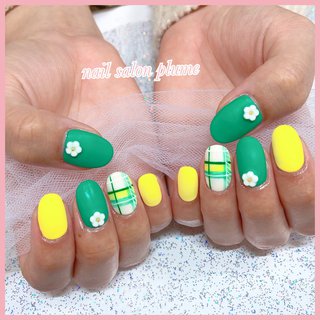 ご予約 問い合わせはInstagram@plumenail_yokohamaまでDM💌💭 
plume nail🌙.*·̩͙🌙.*·̩͙
⭐️付け放題コース（60分）⭐️
※マットコーティング+550円
◎他店付けかえ毎回オフ無料
◎付け放題はアートもパーツも込み価格！時間内であれば制限なし！
◎ハードジェル又はスカルプ、3Dアートオフは別途
ღ .:*・゜♡゜・*:.ღ .:*・゜♡゜・*:.ღ .:*・゜♡゜・*:.ღ
※当サロンは男女問わずご来店可能です🙆‍♂️
※ネイルチップフルオーダーも受付できます。直接来店又は配送もできます。問い合わせはDM✉
ღ .:*・゜♡゜・*:.ღ .:*・゜♡゜・*:.ღ .:*・゜♡゜・*:.ღ
안녕하세요 ~⭐️
일본의 네일샵 plume（프류무）입니다♡
팔로우미~♡
남편이 한국인입니다🐰
Live in Japan
◎韓国すきネイリスト
◎11時~20時
◎元町・中華街駅徒歩5分（みなとみらい線又はJR、横浜駅からバスでも可）
#koreanail
#nail
#nailstagram
#ネイルスタグラム
#ネイルデザイン
#ネイルアート
#横浜ネイルサロン
#韓国ネイル
#韓国ファッション
#韓国スタイル
#韓国っぽ
#新大久保
#봄네일
#한국네일
#꽃네일
#귀여운네일
#kpopnails
#kpop好きな人と繋がりたい
#韓国好きな人と繋がりたい
#caratと繋がりたい
#txt好きな人と繋がりたい
#armyと繋がりたい
#ディズニー好きな人と繋がりたい
#可愛いネイル
#マットネイル
#フラワーネイル
#キラキラネイル
#チェックネイル
#韓国パーツ
#ビタミンカラー
#ワンカラー #春 #オールシーズン #デート #女子会 #ハンド #シンプル #ワンカラー #フラワー #マット #ミディアム #ホワイト #イエロー #グリーン #ジェルネイル #お客様 #ソアパク(横浜／サロン) #ネイルブック