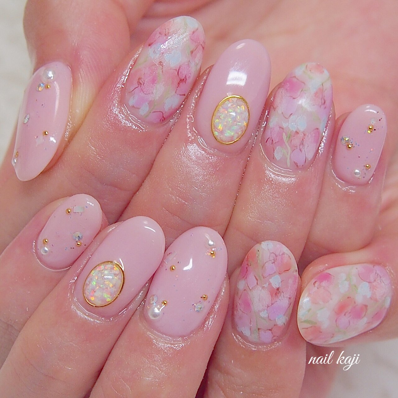 【纏うたび美しさが花ひらく♡】CHANEL ブローチ CHANEL - CHANEL シャネル ブローチ コサージュ 花 フラワー