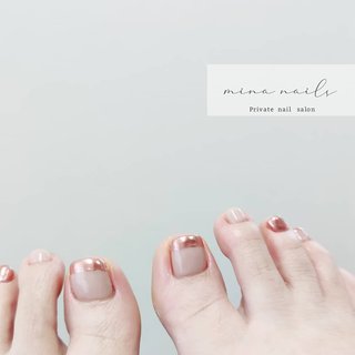 ヌードカラーフットネイルのネイルデザイン ネイルブック