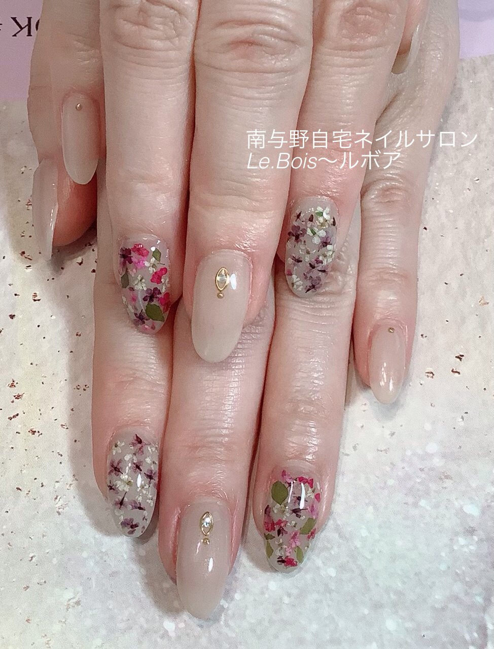 春 デート 女子会 ハンド ワンカラー Koroakeのネイルデザイン No ネイルブック