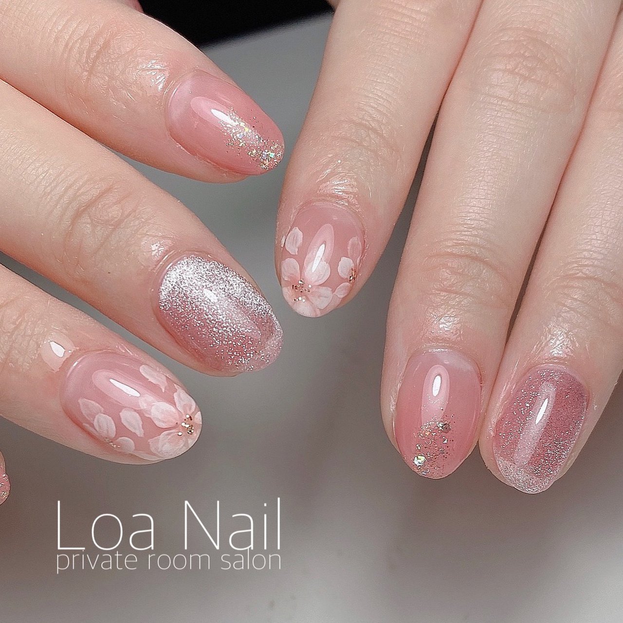 春/グラデーション/フラワー/マグネット/ホワイト - Loa Nailのネイル