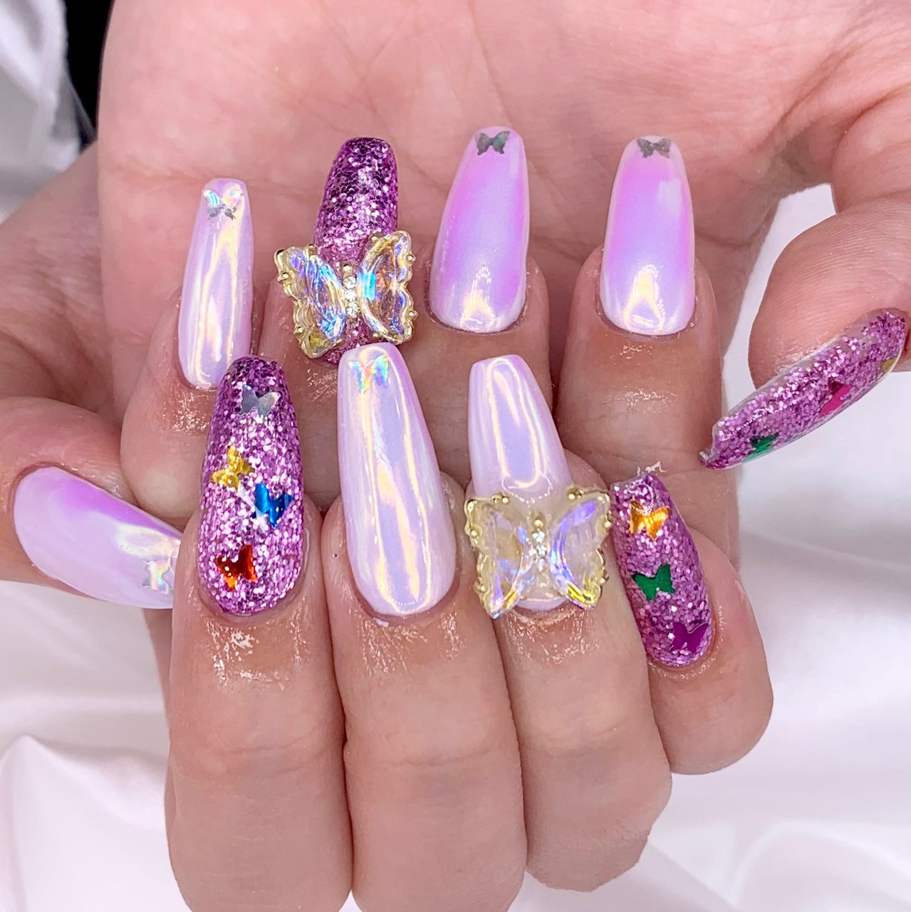 ハンド/オーロラ - AiMaimeのネイルデザイン[No.6245102]｜ネイルブック 