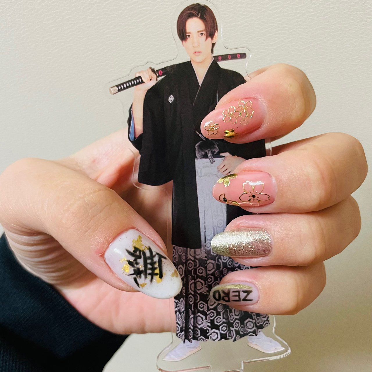 春 ライブ ハンド ラメ フラワー Mamipyのネイルデザイン No ネイルブック