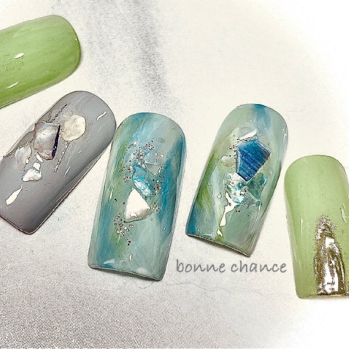 春 夏 リゾート ワンカラー シェル Nail Salon Bonne Chanceのネイルデザイン No ネイルブック