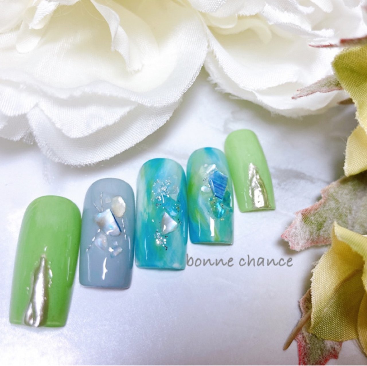 春 夏 リゾート ワンカラー シェル Nail Salon Bonne Chanceのネイルデザイン No ネイルブック