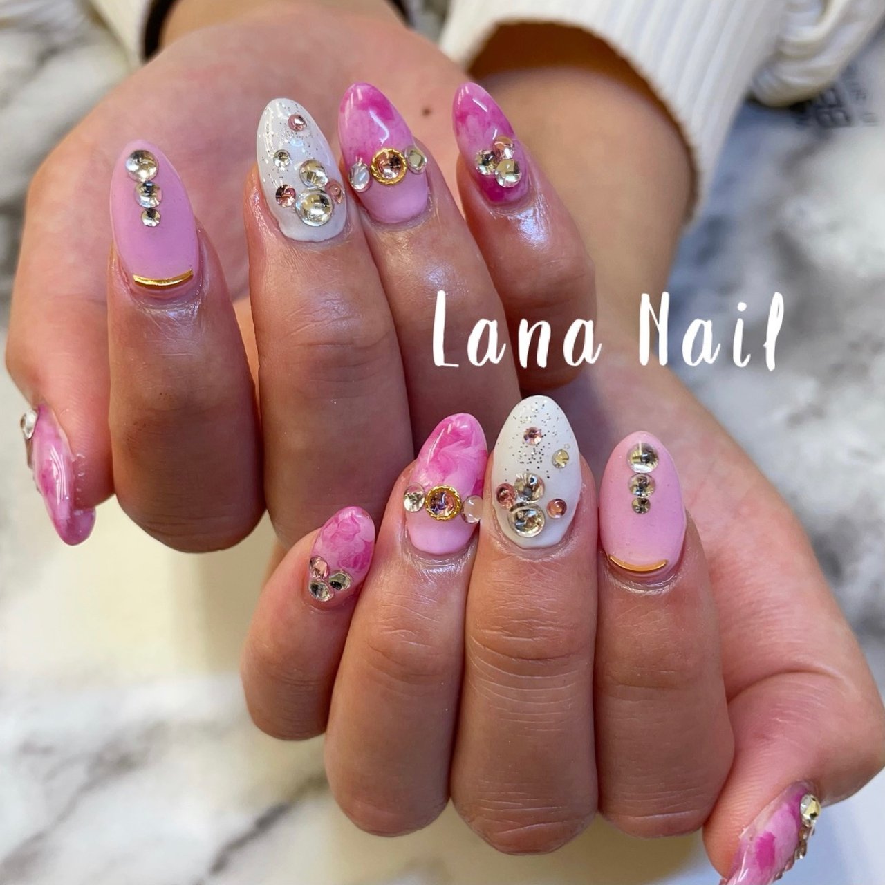 ロング ホワイト ピンク ゴールド お客様 Lana Nailのネイルデザイン No ネイルブック
