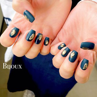 ダークネイビーネイルのネイルデザイン ネイルブック