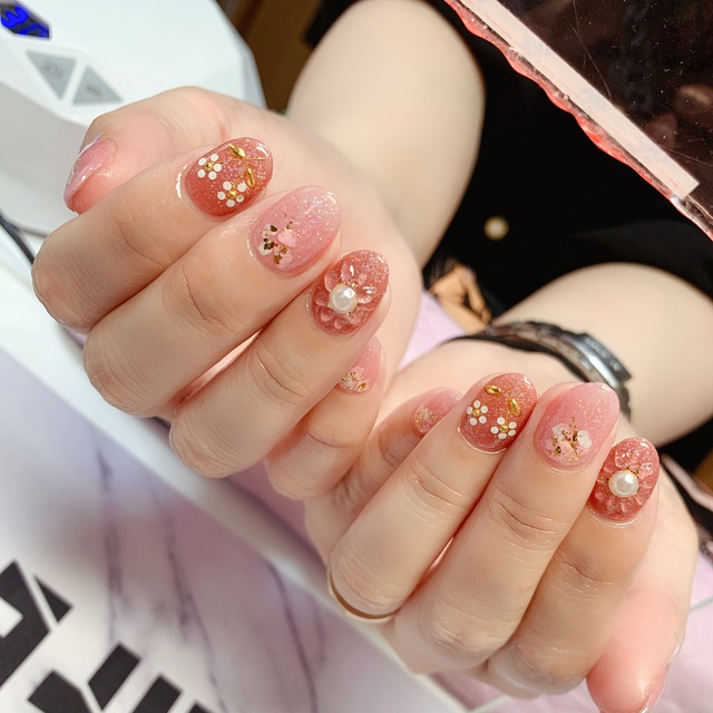 ネイルまとめ売り 楽天市場】【20％OFF！1/29迄】MGEL LienFort gold leaf gel ゴールド