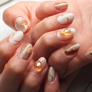 うるうるパーツネイルのネイルデザイン｜ネイルブック