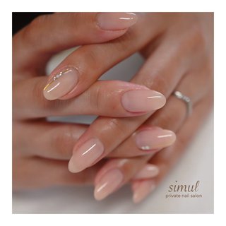 22年 新着順 ブライダル 結婚式 ウェディング ヌーディーフレンチベージュのネイルデザイン ネイルブック