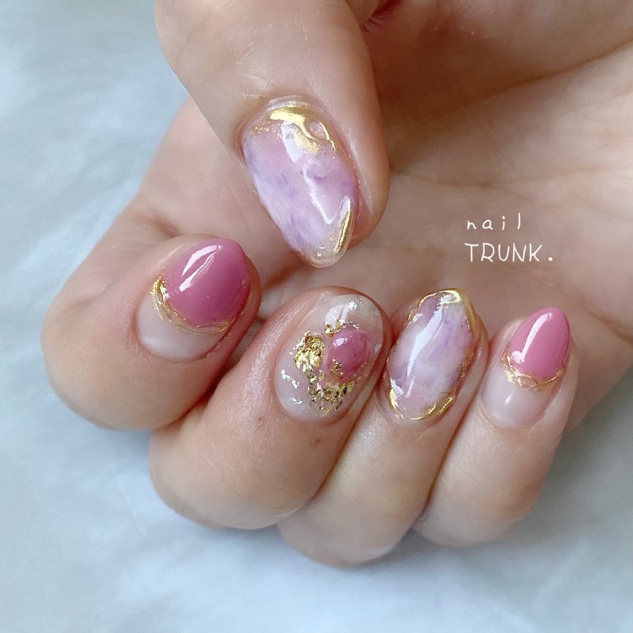 春 ハンド 変形フレンチ マーブル ミラー Nail Trunkのネイルデザイン No ネイルブック