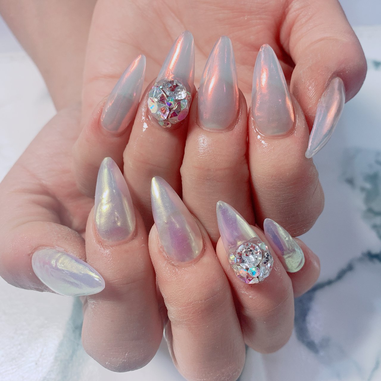 春 夏 オールシーズン ハンド シンプル Tiara Nailのネイルデザイン No ネイルブック