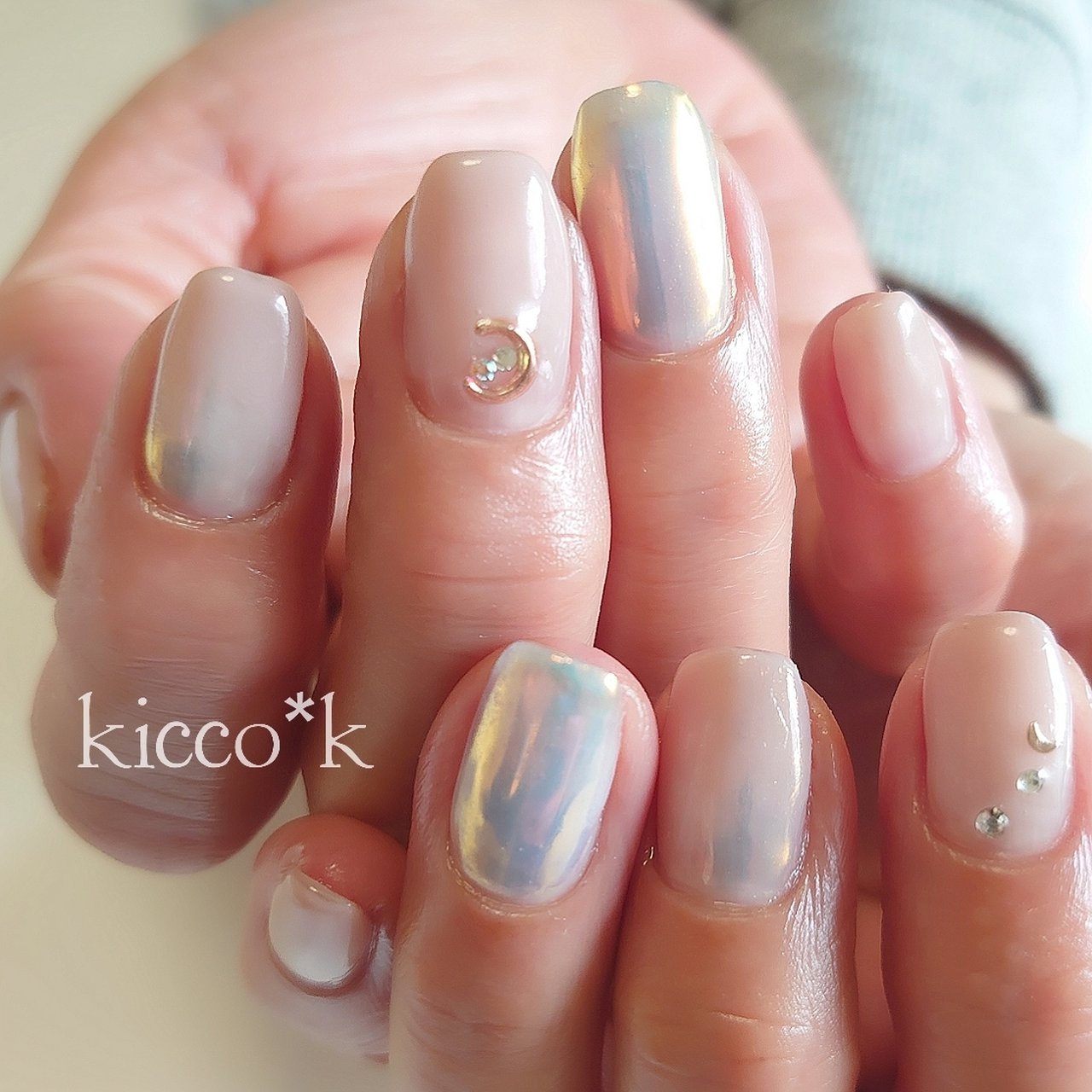 オールシーズン デート 女子会 ハンド ミラー 𝑘𝑖𝑐𝑐𝑜 𝑘 𝑛𝑎𝑖𝑙のネイルデザイン No ネイルブック