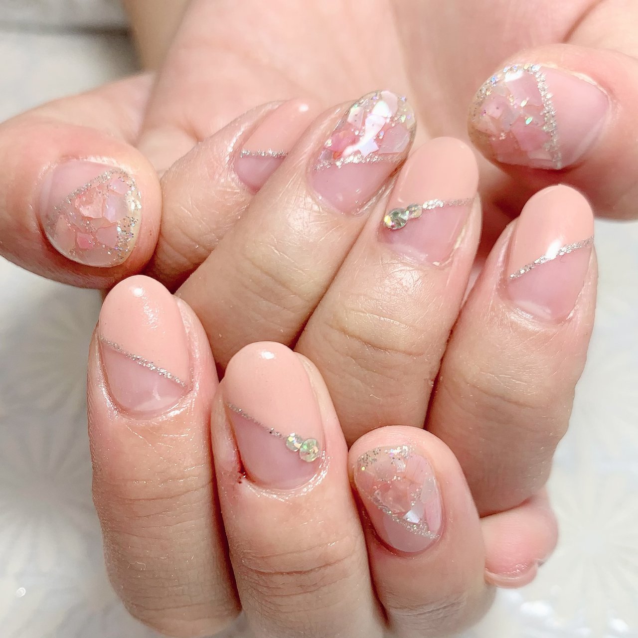 夏 オフィス ブライダル デート ハンド Only Nail 西船橋南口徒歩6分 のネイルデザイン No ネイルブック