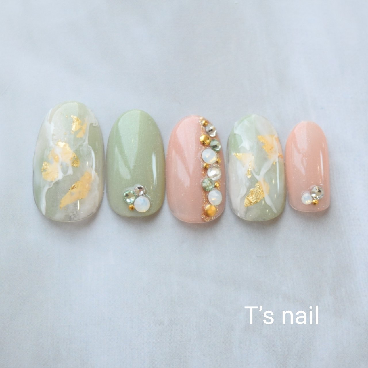 ハンド ワンカラー タイダイ 大理石 ベージュ Tsnailのネイルデザイン No ネイルブック