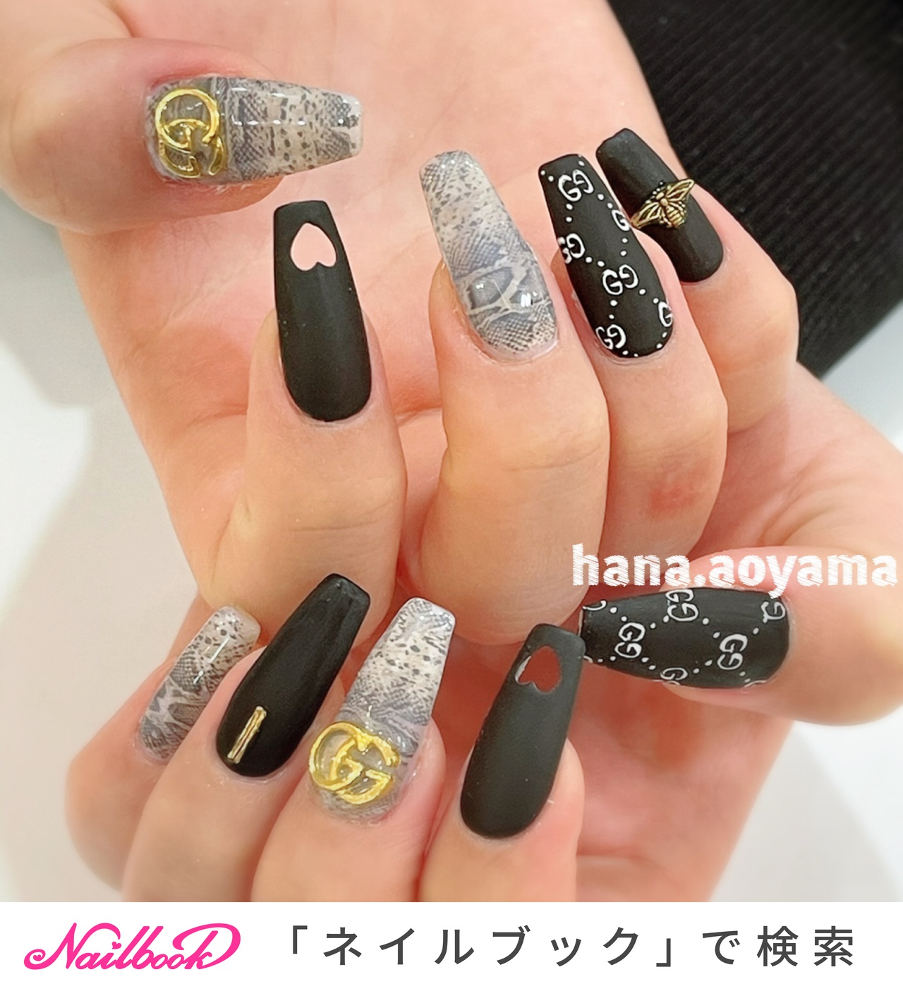 ブランド柄 ブラック グッチネイルのネイルデザイン ネイルブック