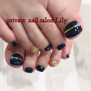 ネイビー ゴールドラインのネイルデザイン ネイルブック