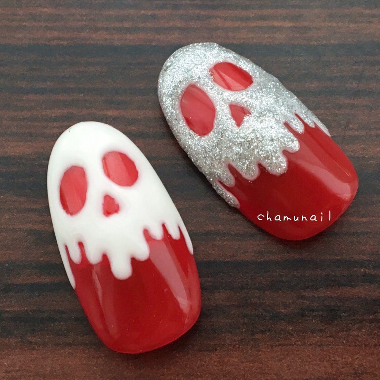 秋 ハロウィン ハンド 変形フレンチ ラメ ちゃむねいる のネイルデザイン No ネイルブック