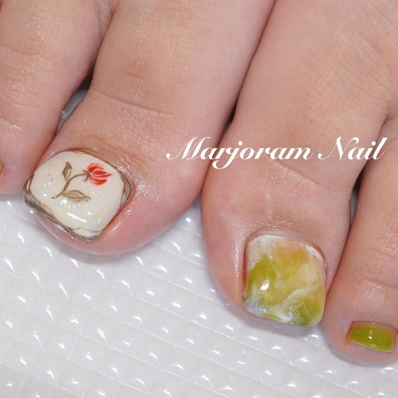 オールシーズン フット ワンカラー フラワー グリーン Marjoramnailのネイルデザイン No ネイルブック