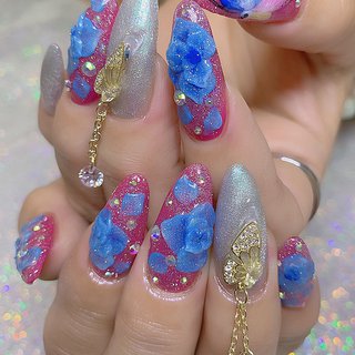 ゆらゆらパーツのネイルデザイン ネイルブック