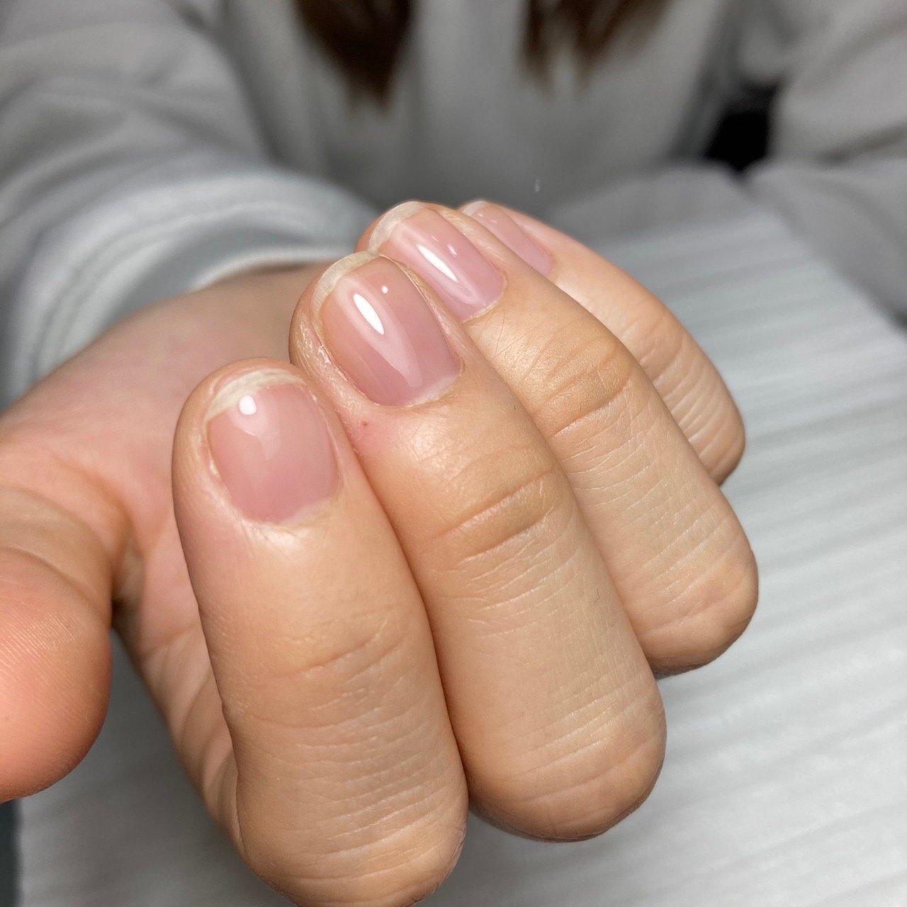 オールシーズン ハンド シンプル フレンチ グラデーション Nail Soi ネイルソイ のネイルデザイン No ネイルブック