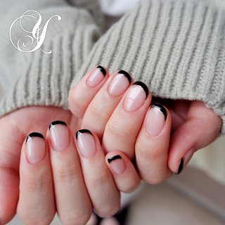 21年 新着順 ショート ブラック ラメラインのネイルデザイン ネイルブック