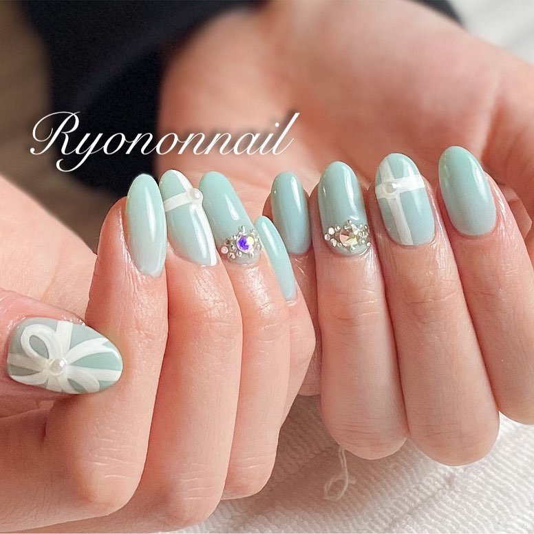 オールシーズン バレンタイン ブライダル パーティー ハンド 自信溢れる指先 芦屋ryononnail リョノンネイル のネイル デザイン No ネイルブック