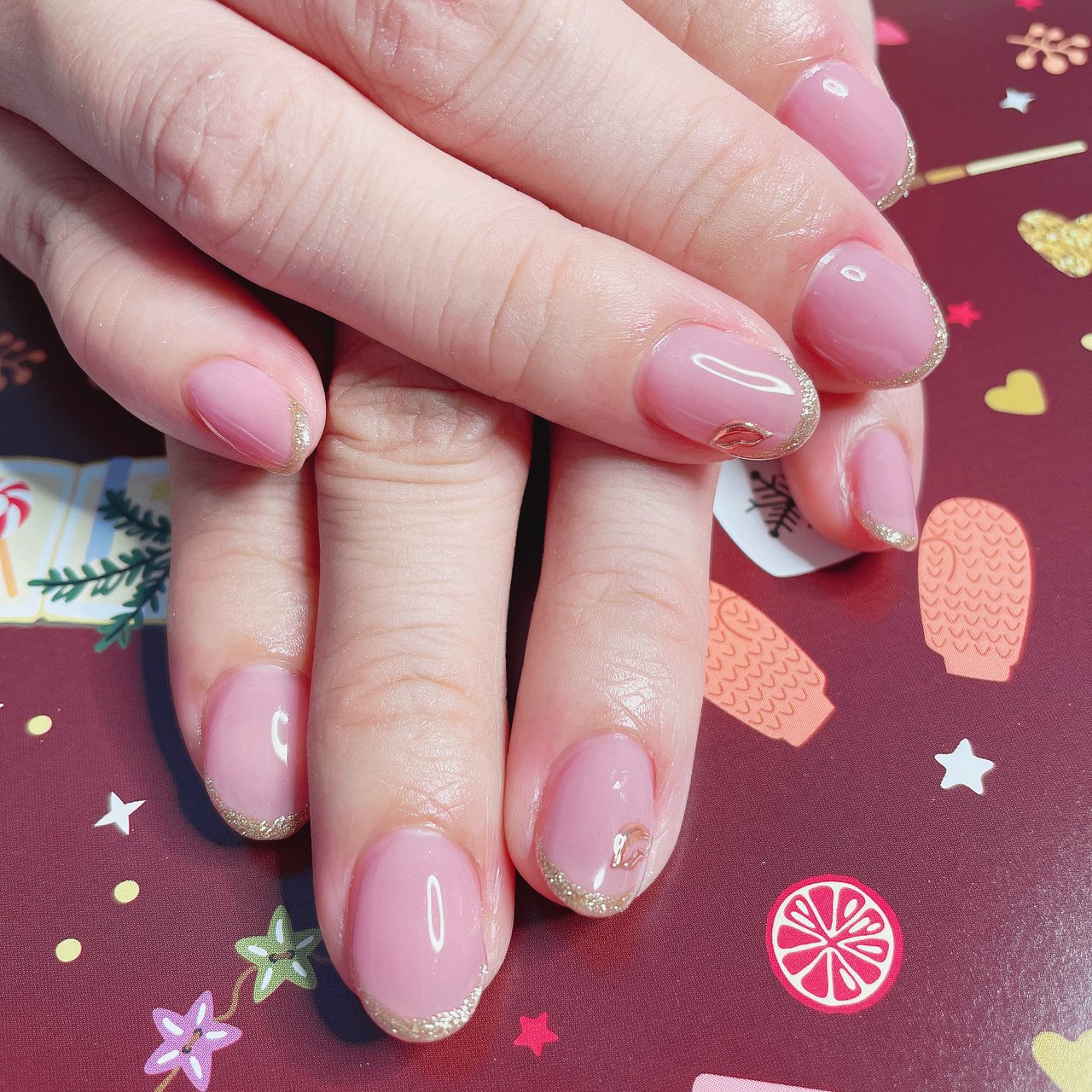 ハンド ラメ ワンカラー ピンク ゴールド Maottyのネイルデザイン No ネイルブック