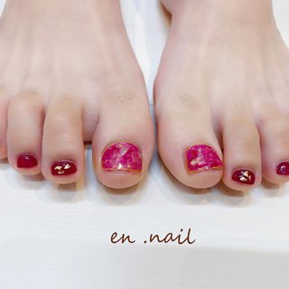 クリア レッド ペディキュアのネイルデザイン ネイルブック