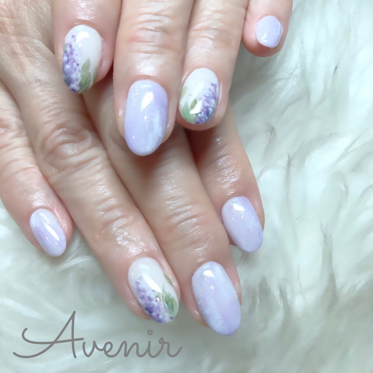 春 ハンド ワンカラー フラワー パープル Avenir 表参道 アヴィニール Nail Eyelash Salonのネイル デザイン No ネイルブック