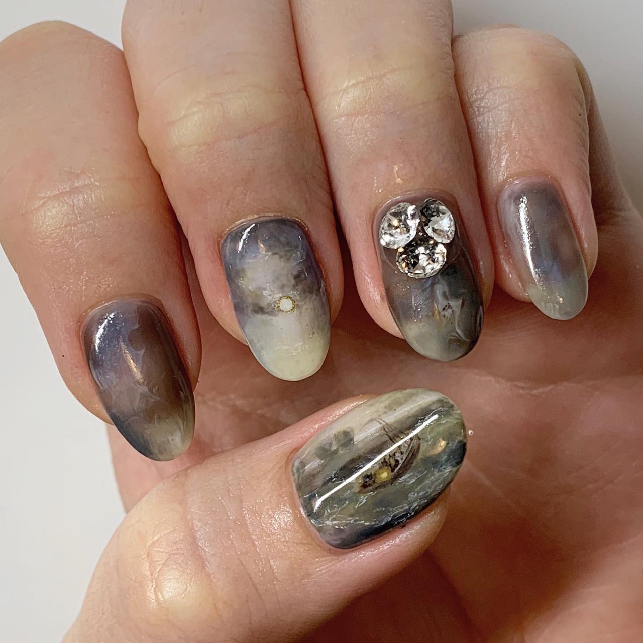 アンティーク アースカラー スモーキー Yumiのネイルデザイン No ネイルブック