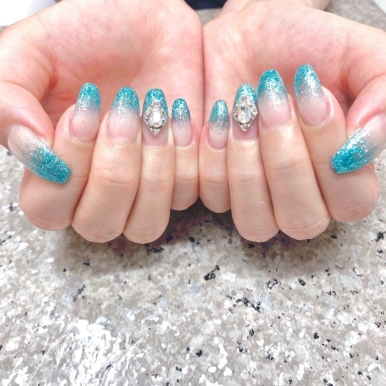 水色 ブルー Crystal R Nail Salon のネイルデザイン No ネイルブック