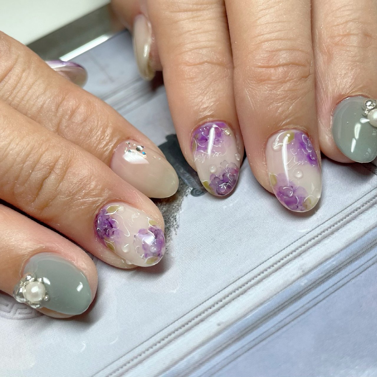 小平 Insistのネイルデザイン No ネイルブック