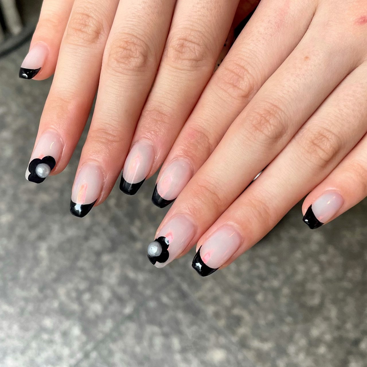 ハンド フレンチ ロング ブラック ジェル あやかのネイルデザイン No ネイルブック