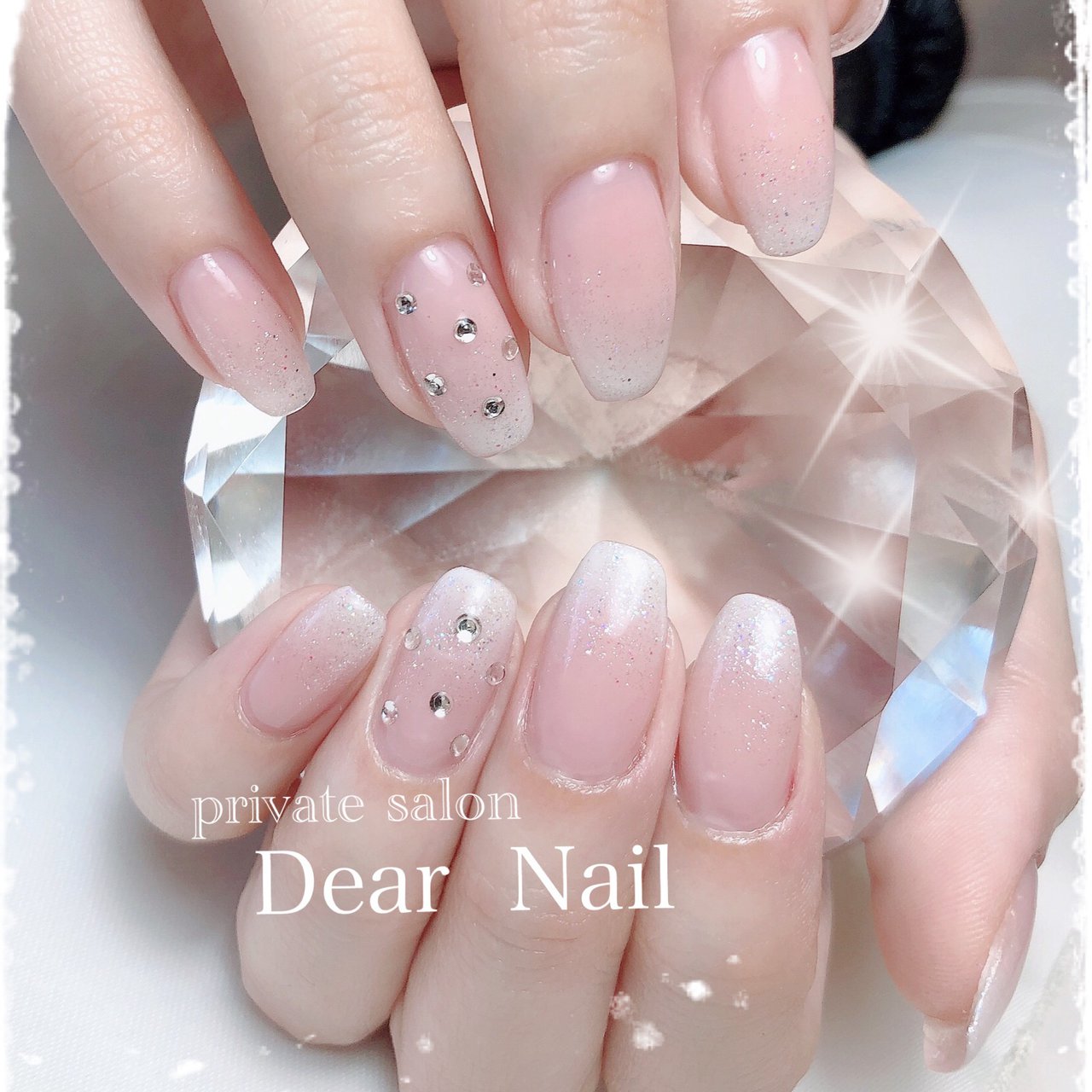 オールシーズン ハンド グラデーション ビジュー ラメ Dearnail39のネイルデザイン No ネイルブック