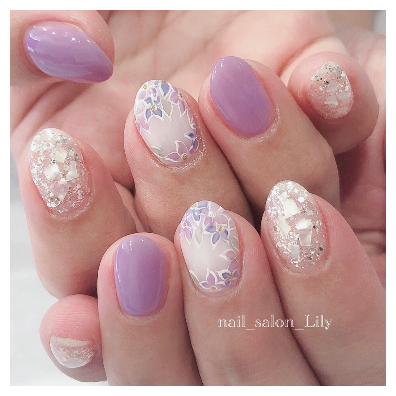 梅雨 デート 女子会 ホワイト 水色 Nail Salon Lilyのネイルデザイン No ネイルブック