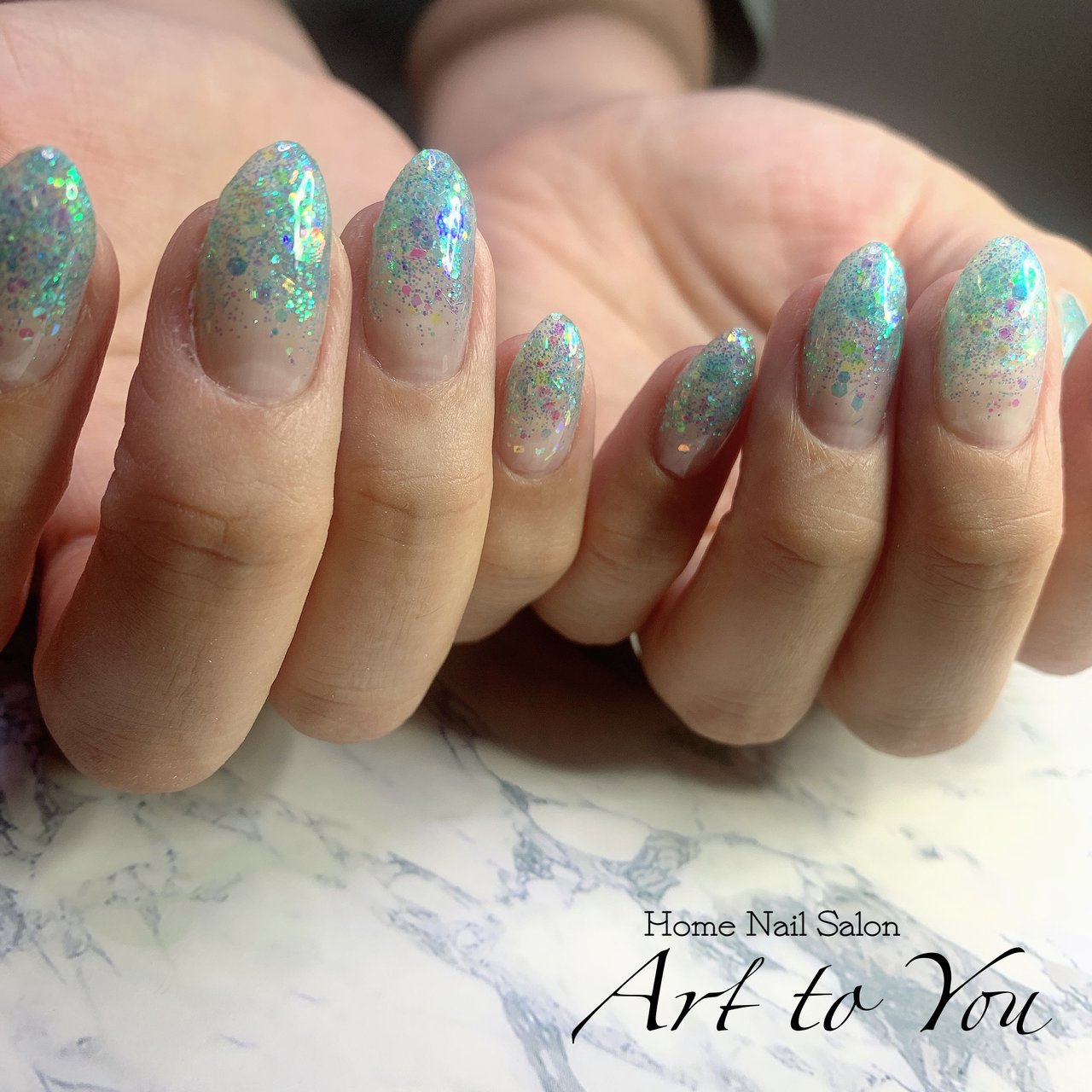 夏 オールシーズン ハンド グラデーション ラメ Homenailsalon Arttoyou のネイルデザイン No ネイル ブック