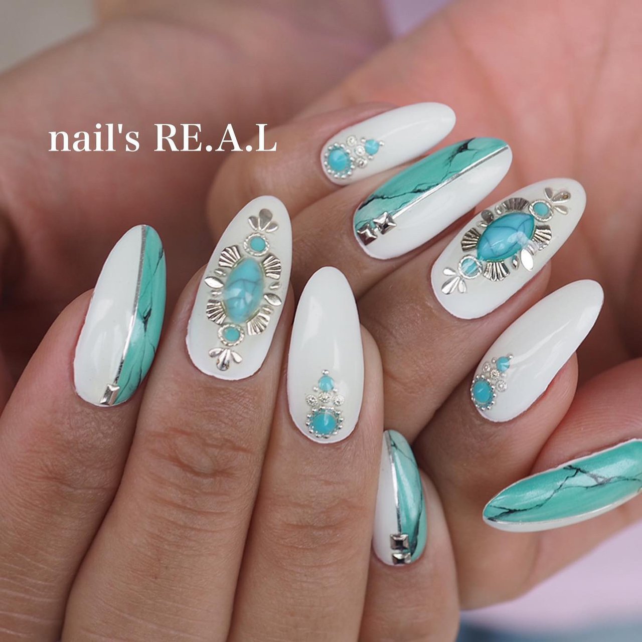 Nail S Re A L 広金典子のネイルデザイン No ネイルブック