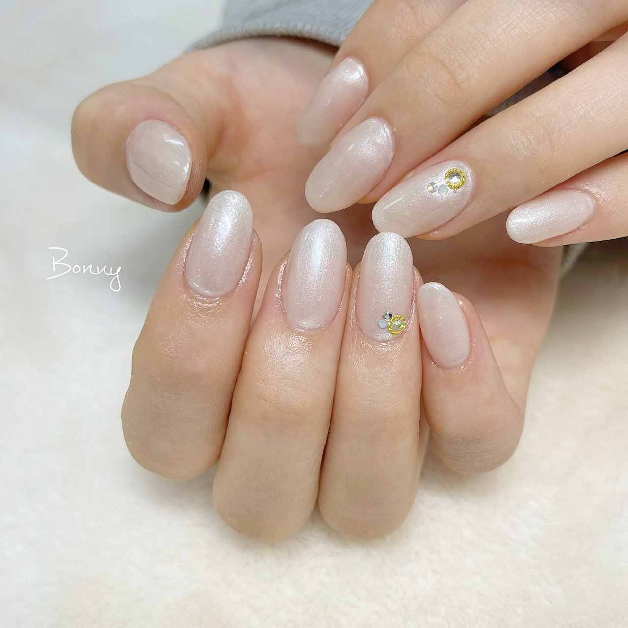 ハンド ワンカラー ホワイト Private Nailsalon Bonnyのネイルデザイン No ネイルブック