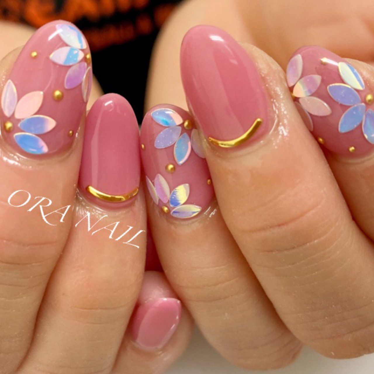 オールシーズン ハンド ホログラム ワンカラー フラワー Ora Nail 旧soh Nail のネイルデザイン No ネイル ブック