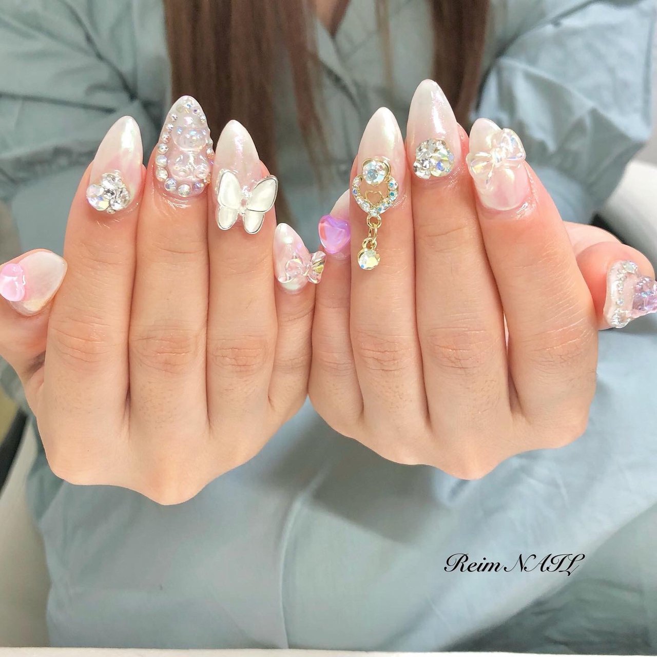 オールシーズン ハンド ワンカラー ビジュー ハート Reimのネイルデザイン No ネイルブック