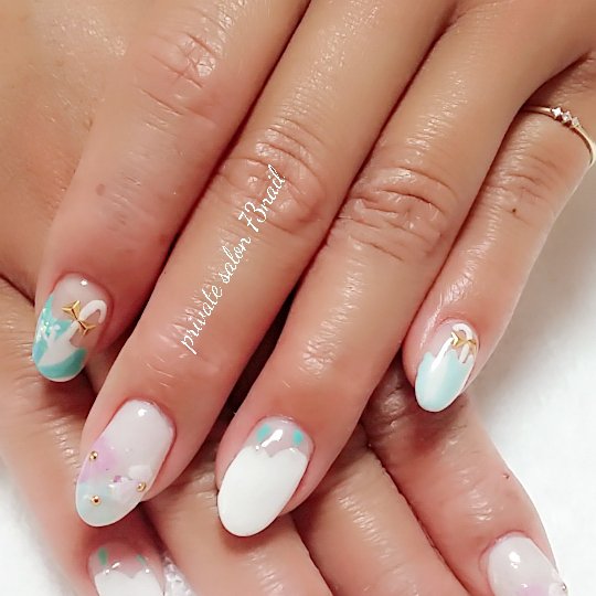 春 梅雨 シンプル フレンチ ホワイト 73nailのネイルデザイン No ネイルブック