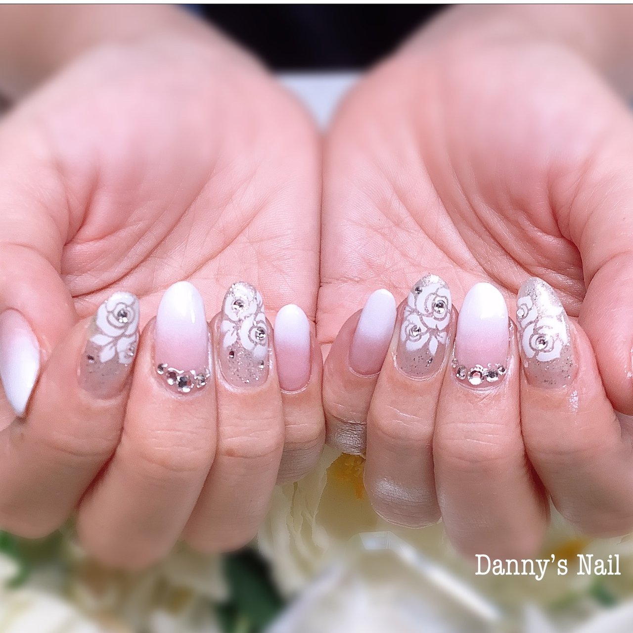 春 秋 オールシーズン ブライダル ハンド Danny S Nail ダニーズネイルのネイルデザイン No ネイルブック