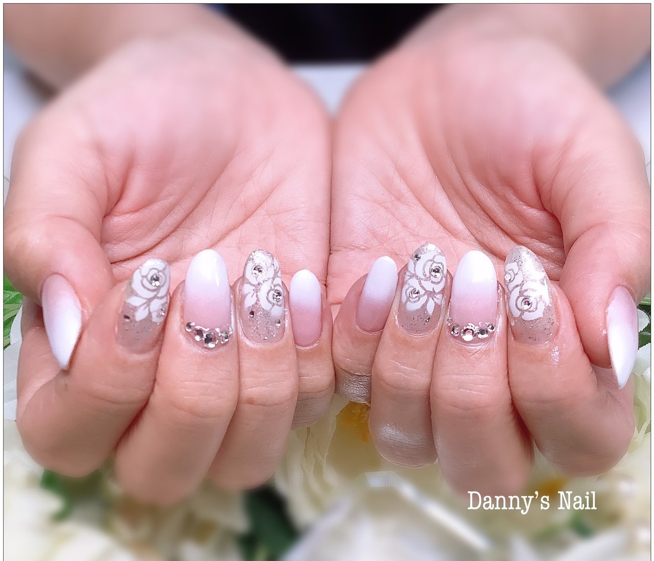 春 秋 オールシーズン ブライダル ハンド Danny S Nail ダニーズネイルのネイルデザイン No ネイルブック