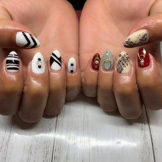 パイソン柄のネイルデザイン ネイルブック